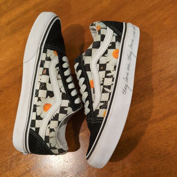 Vans Old Skool Love Me/Love Me Not Daisy Women size  5 men 3.5 - Picture 1 of 7